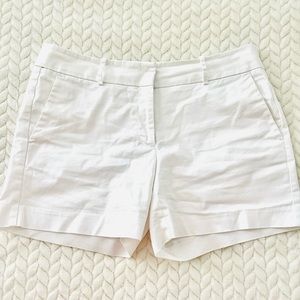 Ann Taylor white shorts size 6